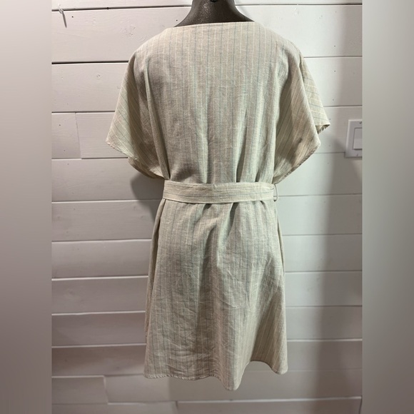 Striped Belted Linen-Blend Dress - Kiabi (Size 42 / US 10) - Picture 7 of 12